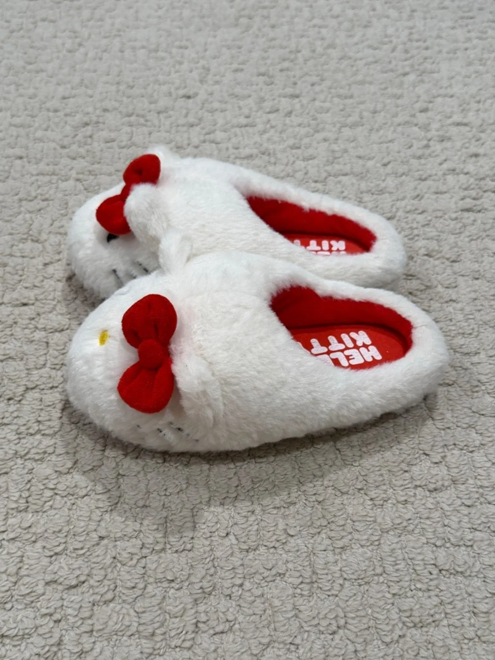 Kids Hello Kitty Slippers Size 13-1